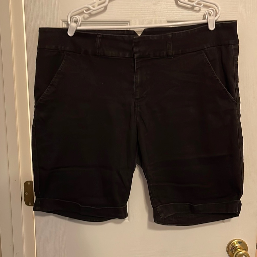 Black Torrid Bermuda Jean Shorts